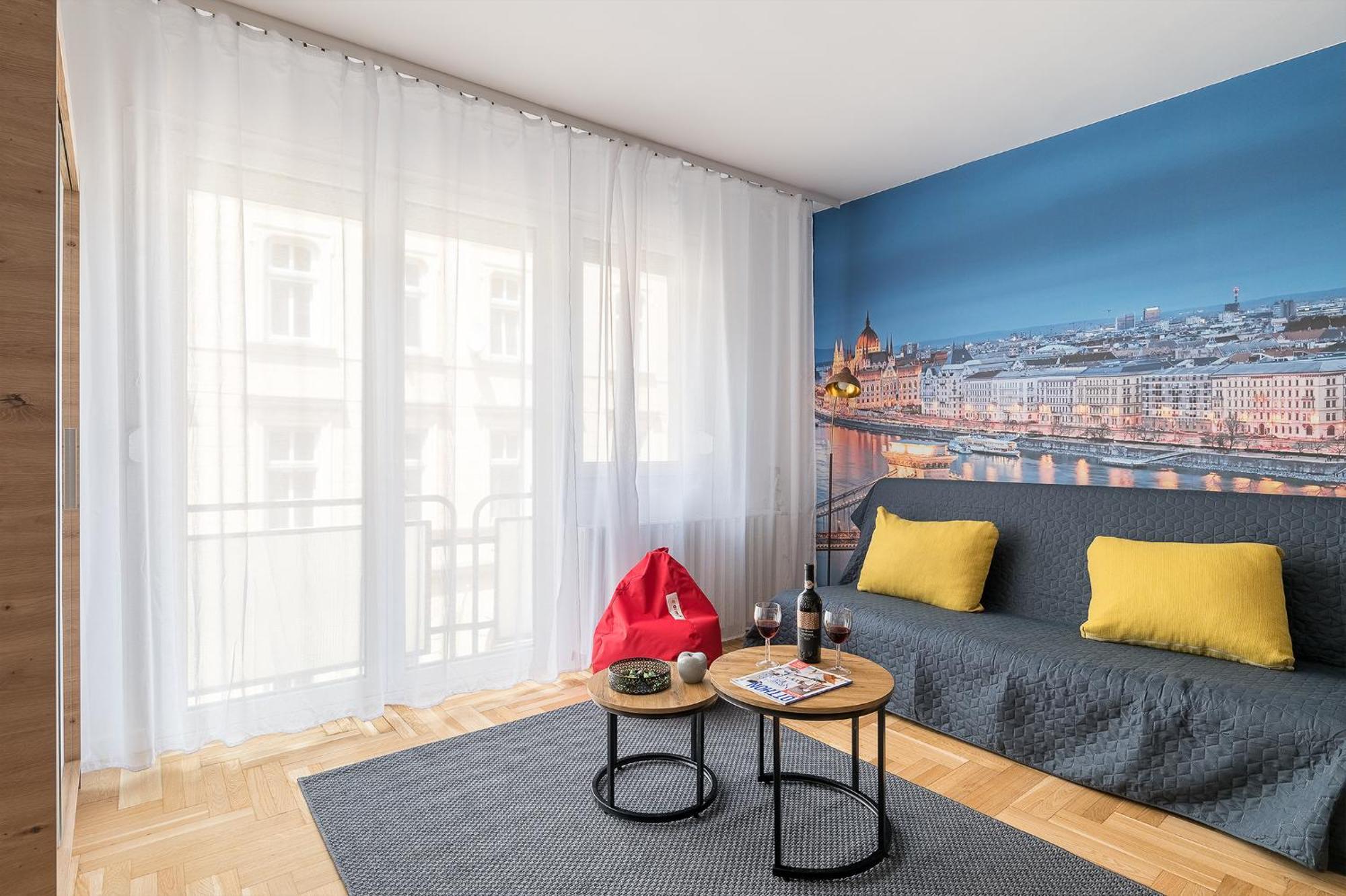 Newly Renovated!!! - Modern Apartment 10 Minutes From The Grand Boulevard Budapest Extérieur photo